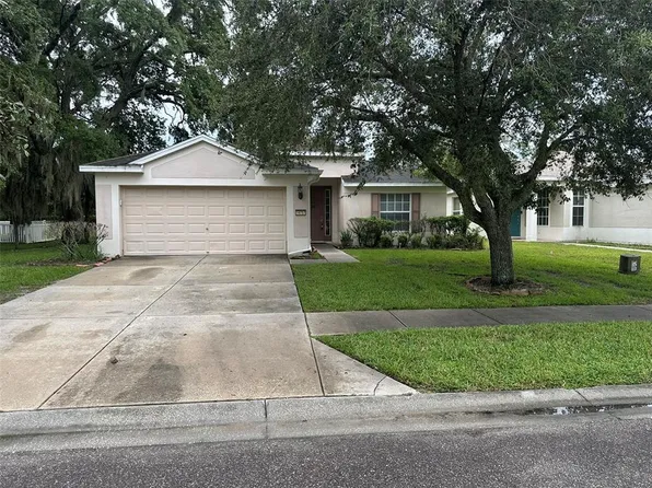 14757 Wake Robin Dr, Brooksville, FL 34604