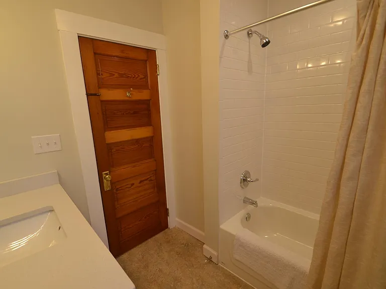 3901 Elsmere Ave #2 — Photo 16