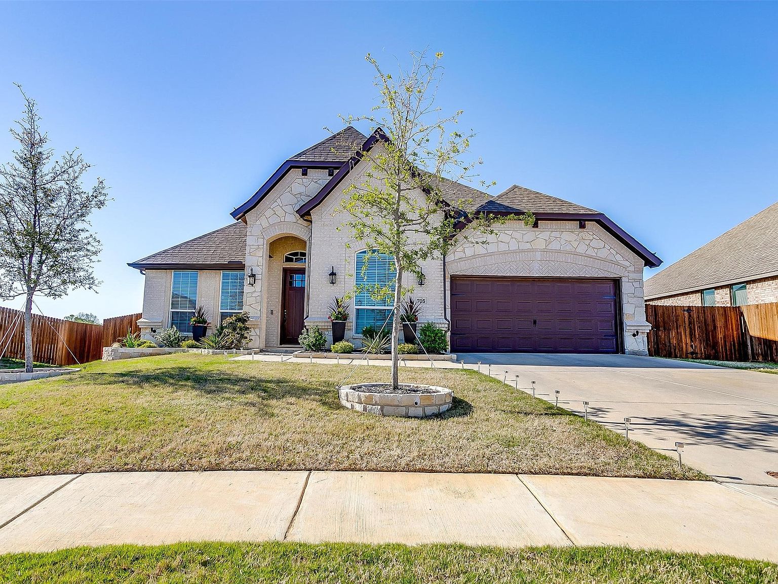 705 Franklin Dr, Joshua, TX 76058 | Zillow