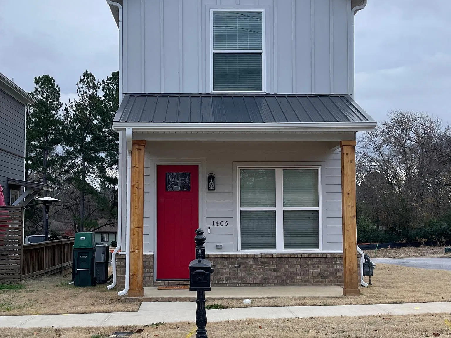 2 bed, 1250 sqft, $1,850 — Photo 1