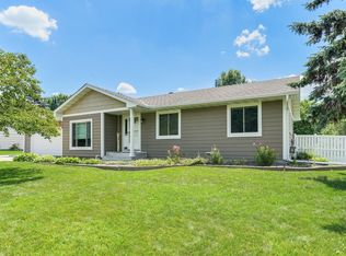 1996 Chipmunk Ct, Eagan, MN 55122