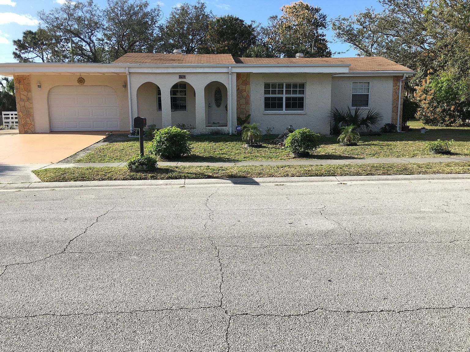 621 Ryoland St, Melbourne, FL 32901 Zillow