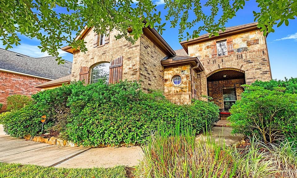 1st image of 10919 Visconti Ct