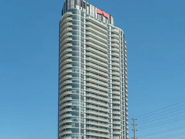 1 Fairview Rd E, Mississauga, ON