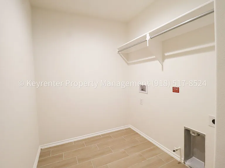 11506 E 94th Pl N — Photo 34