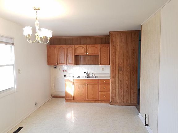 4th image of 4510 Edler Ct