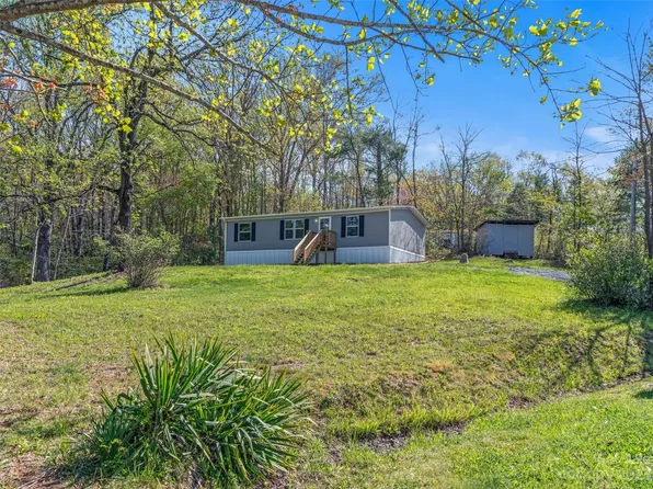 390 Carpenter Rd, Spruce Pine, NC 28777