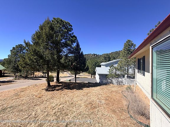 4th image of 231 Sunny Slope Dr