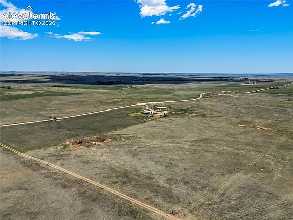 3rd image of 26155 Sweet Rd