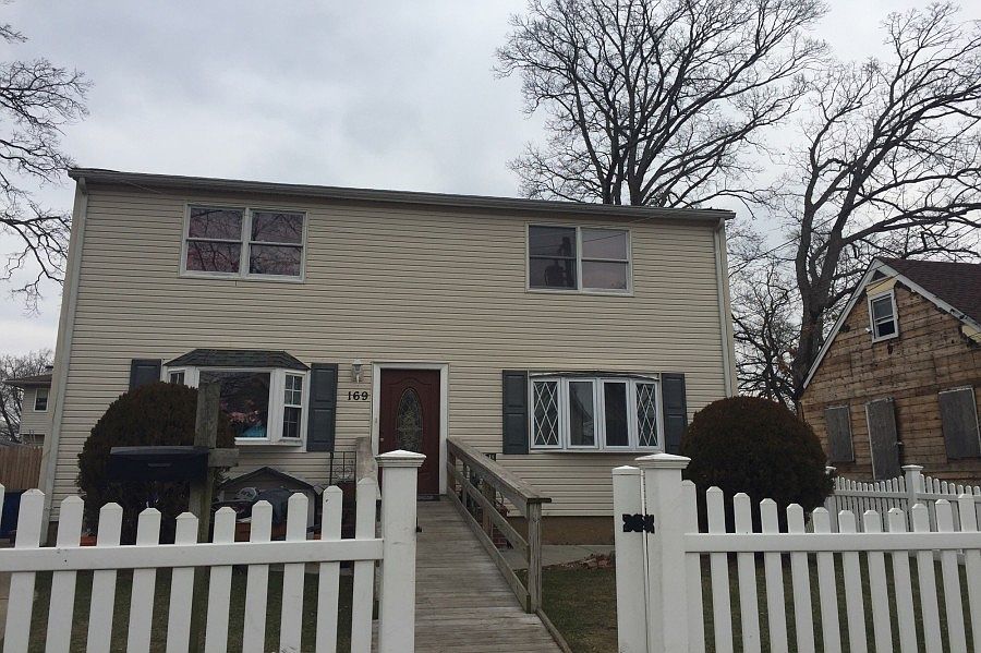 1st image of 169 Grenada Ave
