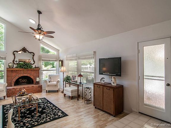 5th image of 775 Alamo Ln
