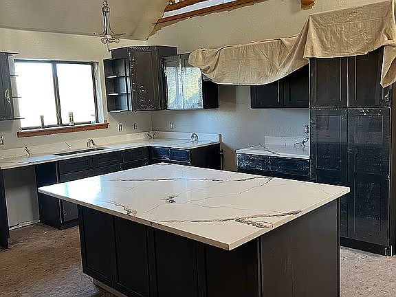 2nd image of 2949 Buckskin Canyon Rd