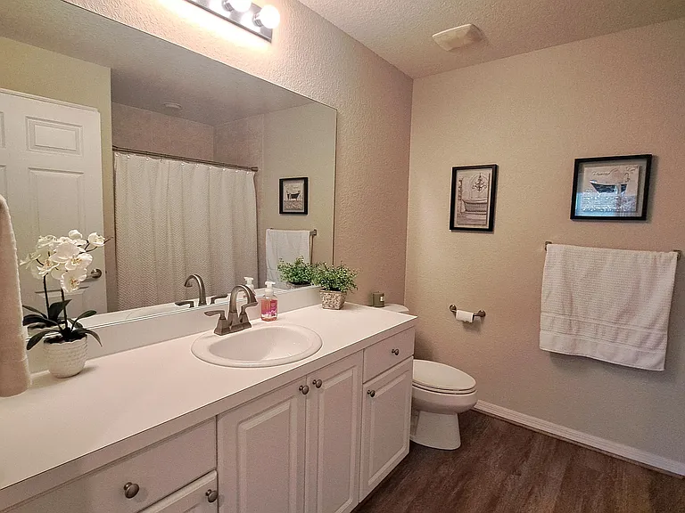 1747 N Dovetail Dr #A — Photo 12