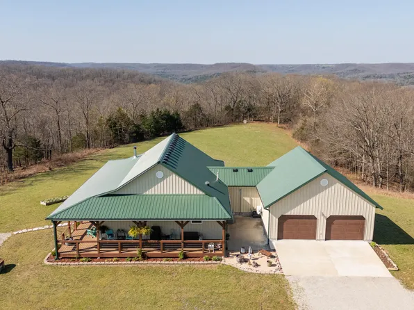 16032 Farm Road 1212, Aurora, MO 65605