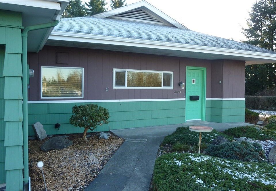 1st image of 3024 112th St E