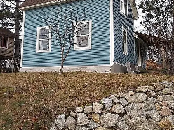 21 Granite Street, Millinocket, ME 04462