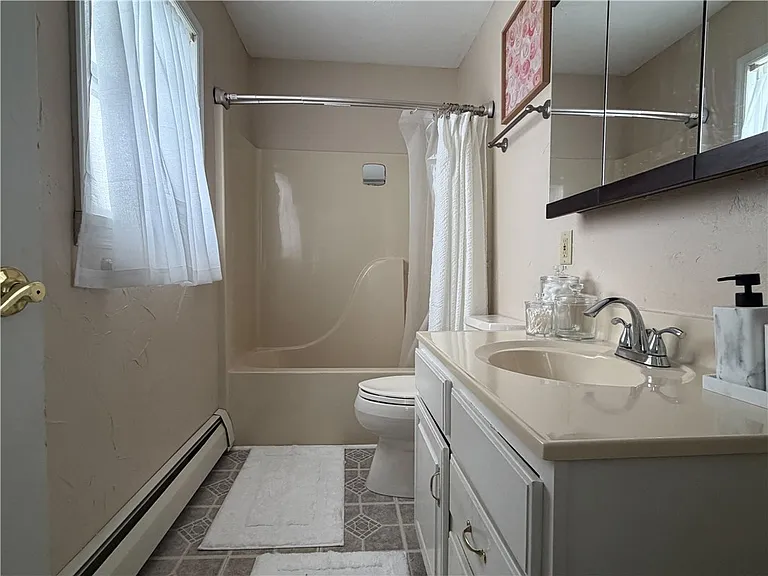 112 Central Dr — Photo 26