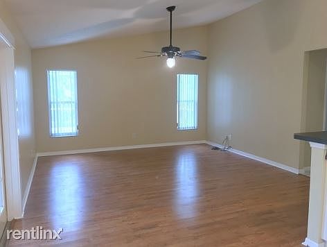 4th image of 6515 Yellowhammer Ave