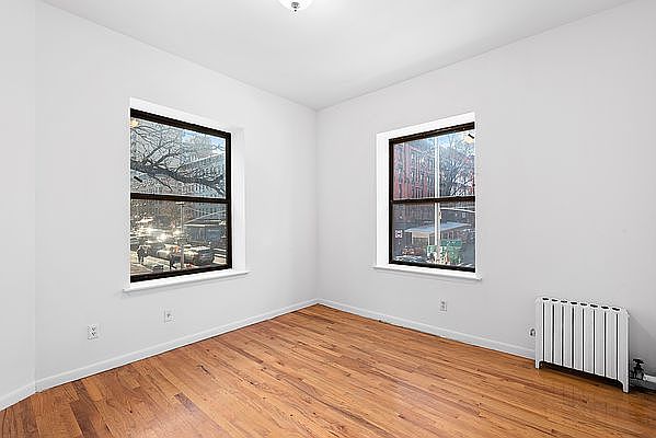 1st image of 1716 2nd Ave APT 5A