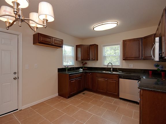 4th image of 4607 Kennebeck Ave