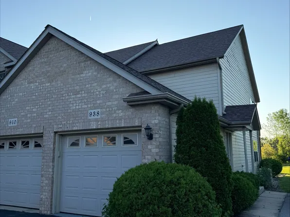 938 Veterans Ln, Crown Point, IN 46307