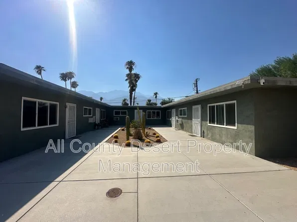 521 El Placer Rd APT 3, Palm Springs, CA 92264