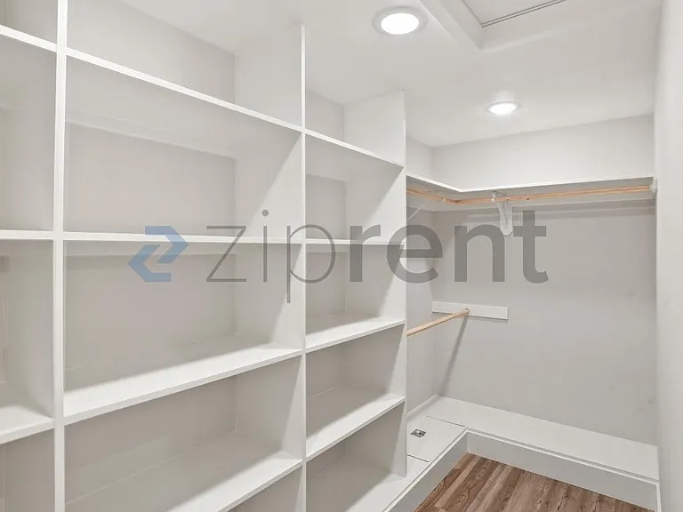 42740 Jefferson St — Photo 17