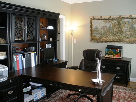 4th image of 304 Chanticlair Dr