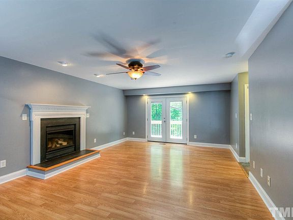 2nd image of 1111 Crown Ct