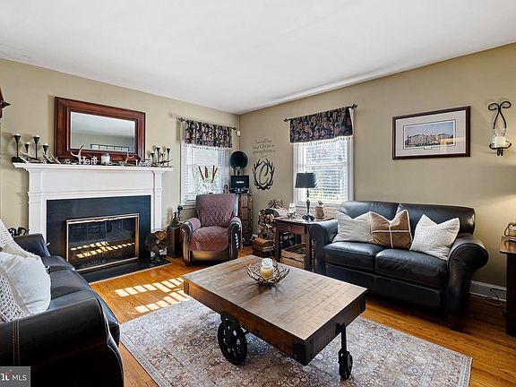 5th image of 503 N Dupont Rd
