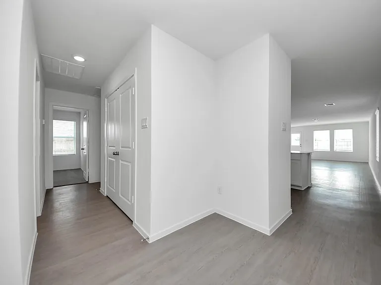 10411 Birds Nest Dr — Photo 6