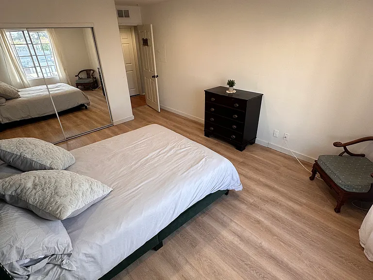 5127 Klump Ave #303 — Photo 15