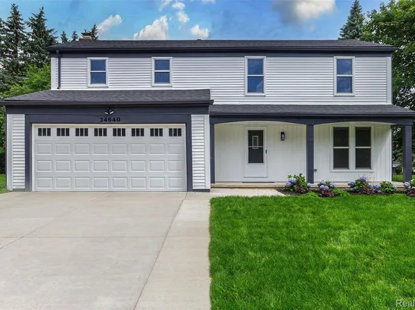 34640 Princeton Dr, Farmington Hills, MI 48331