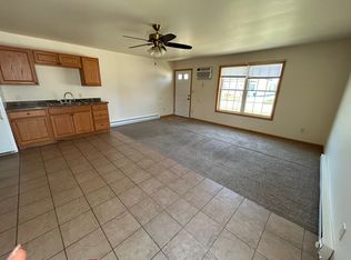 1410 N Kennedy Dr #B, Pontiac, IL 61764