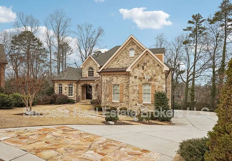 343 Summer Garden Dr — Photo 3