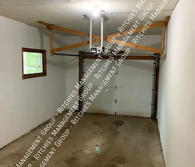 9770 Old Highway 70 Rd — Photo 14