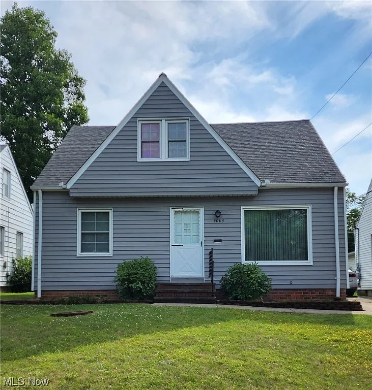 5063 Henry St photo 1