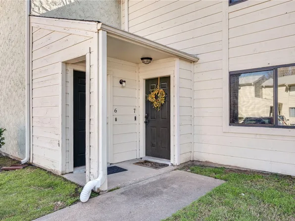 4513 Carter Creek Pkwy APT 7, Bryan, TX 77802