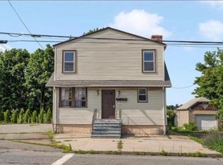 60 Wayland Ave #1, Cranston, RI 02920