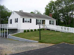 40 Shelldrake Rd, South Kingstown, RI 02879
