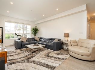 12367 224th St #204, Maple Ridge, BC V2X 6B9