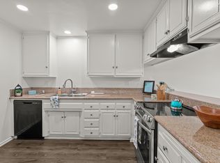 Eastbluff Townhomes, Newport Beach, CA 92660