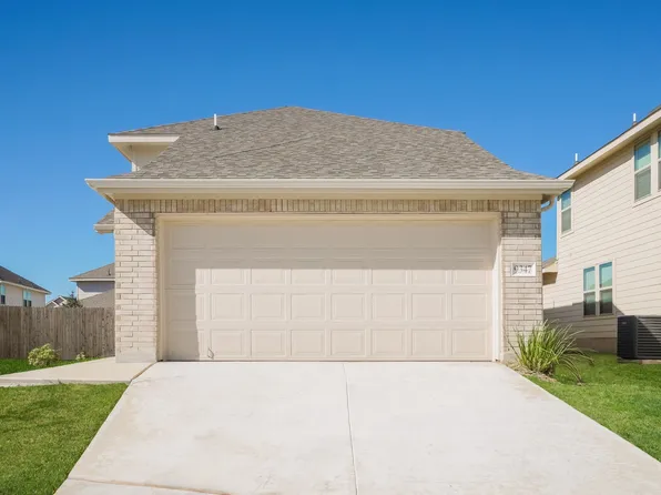 9347 Evening Shade Ct, San Antonio, TX 78211