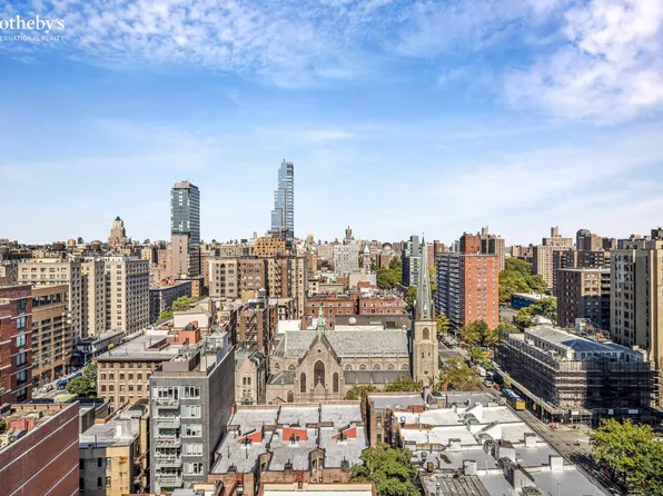 212 West 95th Street image 4 of 23