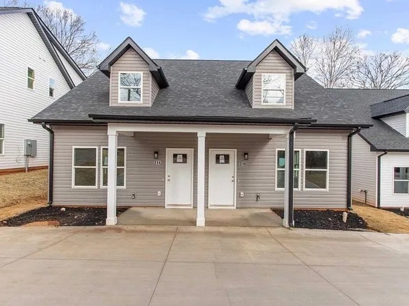 31 Marble St, Greenville, SC 29611