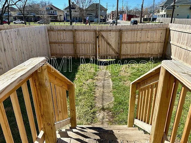 2960 N Park Ave — Photo 22