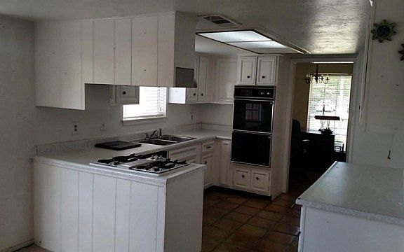 5th image of 1002 Montour Dr