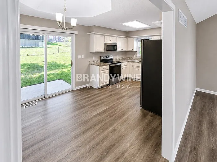 106 S Prairie Rose St — Photo 7