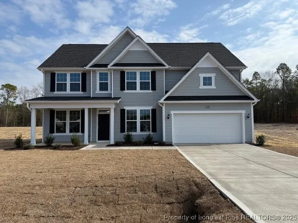 1020 Commodore Ct, Fayetteville, NC 28312