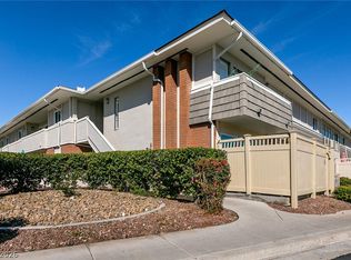 2838 Geary Pl Unit 4008, Winchester, NV 89109